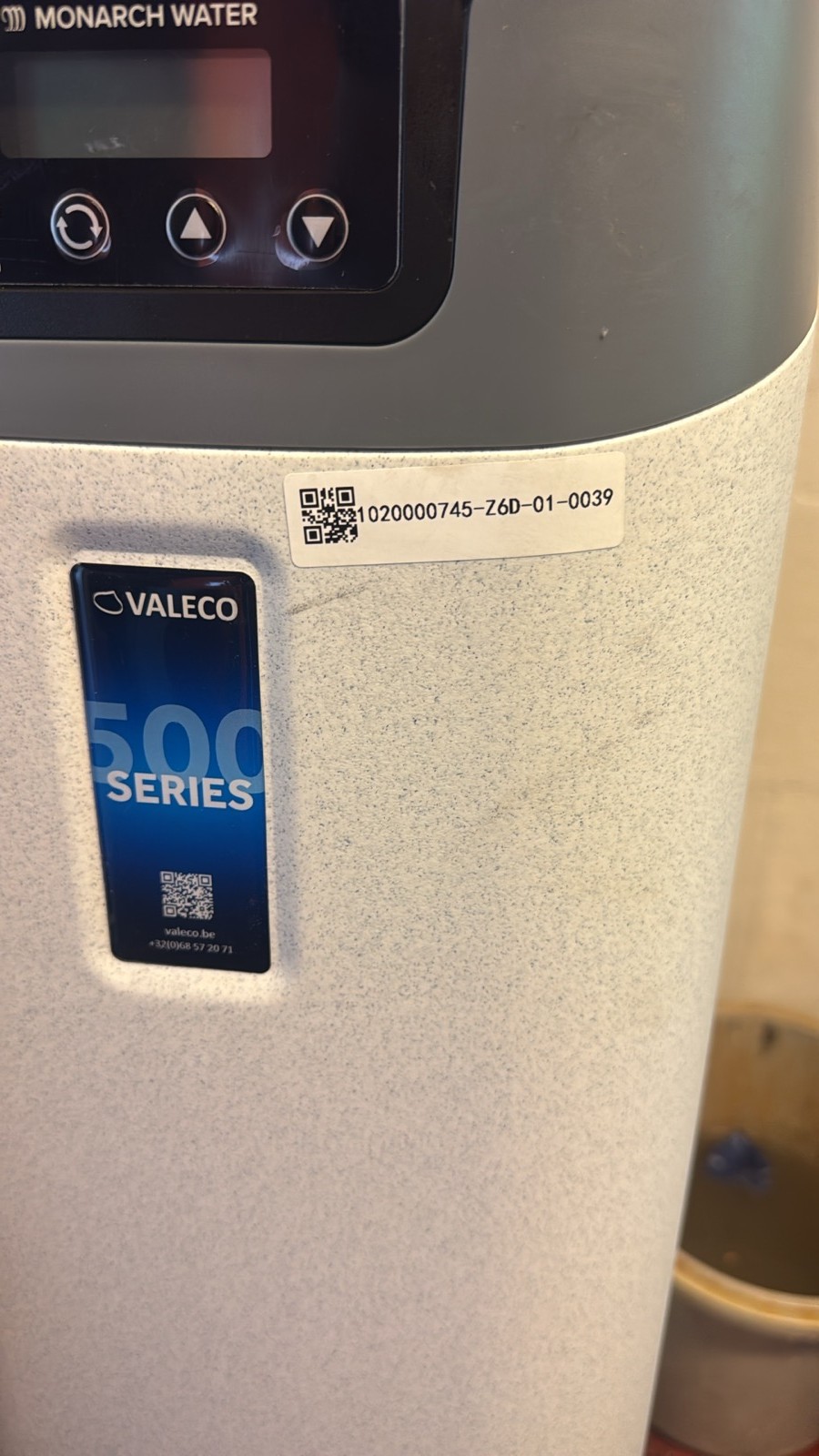 Panneau de commande Monarch Water de l'adoucisseur Valeco 500 Series lors de la mise en service